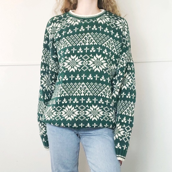 GAP •  Oversized Knit Fair Isle Sweater - Picture 2 of 3